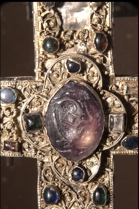 croix-reliquaire, détail
