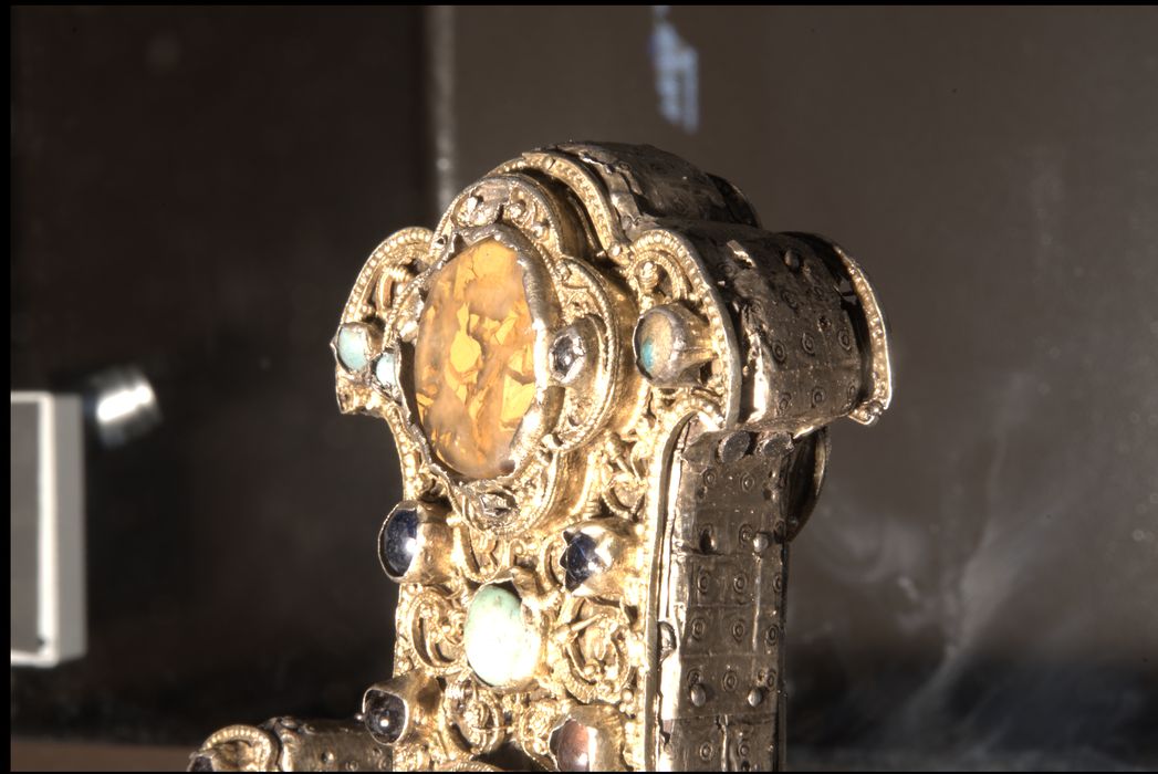 croix-reliquaire, détail