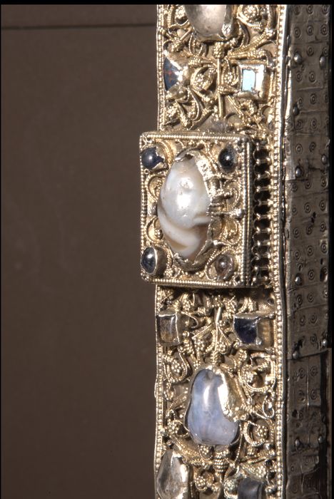 croix-reliquaire, détail
