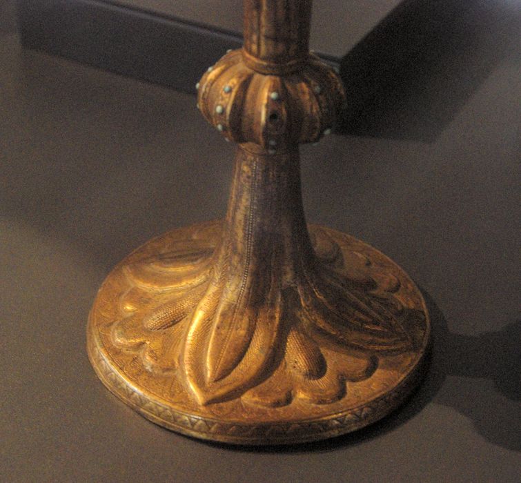 reliquaire-monstrance (reliquaire pédiculé à monstrance cylindrique verticale), détail