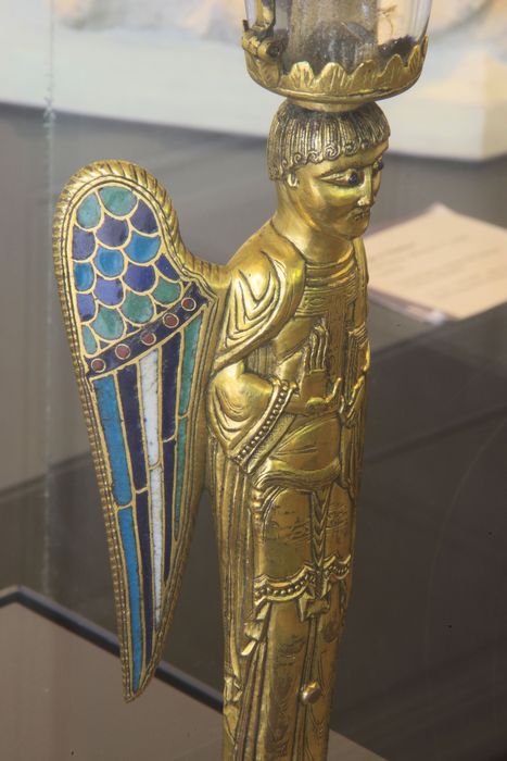 statuette-reliquaire : ange, détail