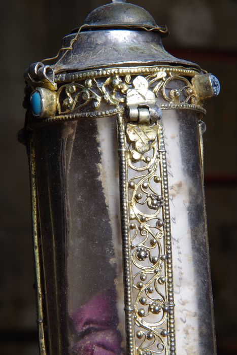 reliquaire-monstrance (reliquaire pédiculé à monstrance cylindrique verticale) de saint Amand et saint Junien, détail