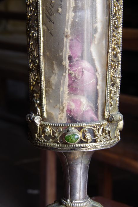 reliquaire-monstrance (reliquaire pédiculé à monstrance cylindrique verticale) de saint Amand et saint Junien, détail
