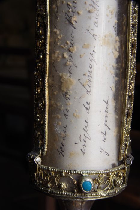 reliquaire-monstrance (reliquaire pédiculé à monstrance cylindrique verticale) de saint Amand et saint Junien, détail