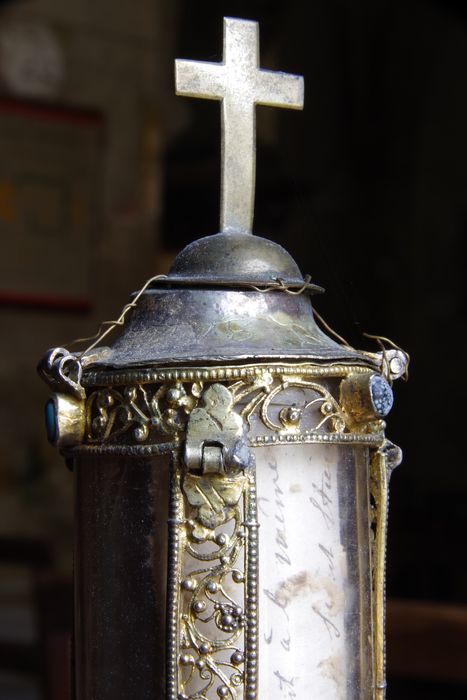 reliquaire-monstrance (reliquaire pédiculé à monstrance cylindrique verticale) de saint Amand et saint Junien, détail