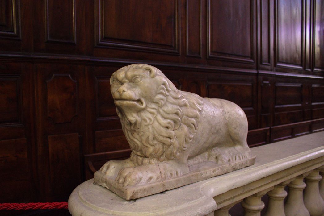 statue : Lion