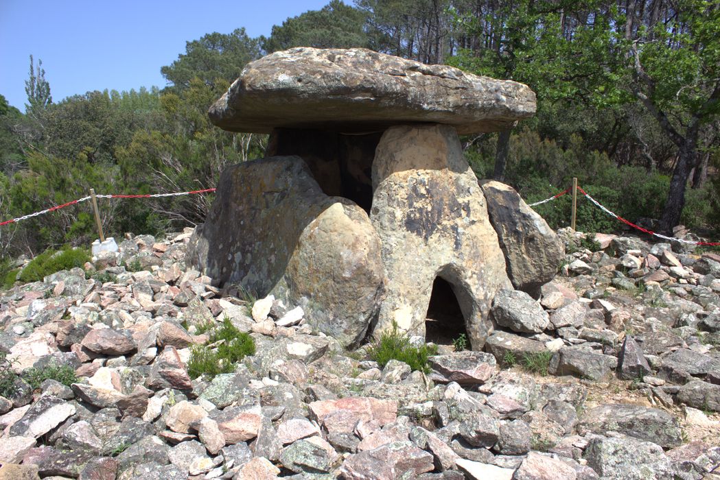 vue générale du dolmen