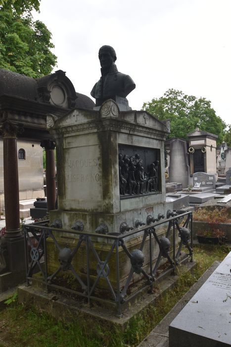 vue générale du tombeau