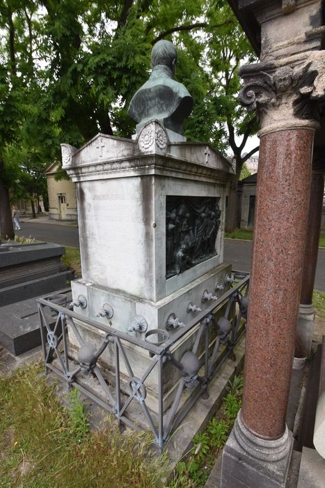 vue générale du tombeau