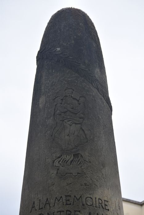détail de la partie sommitale