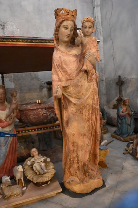 statue : Vierge à l'Enfant