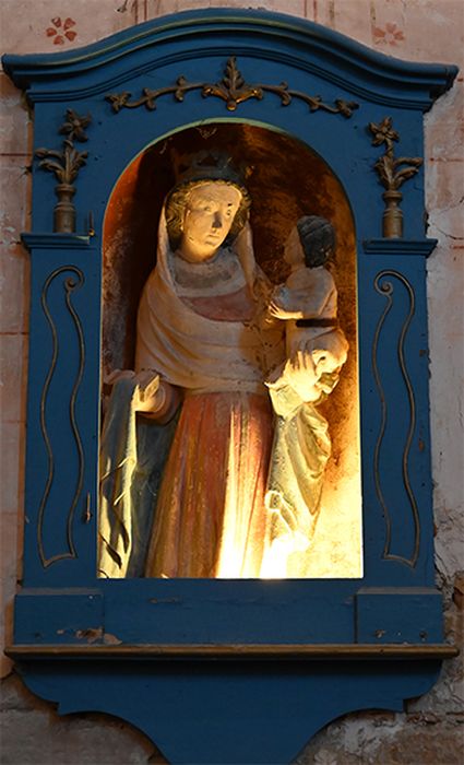 statue : Vierge à l'Enfant