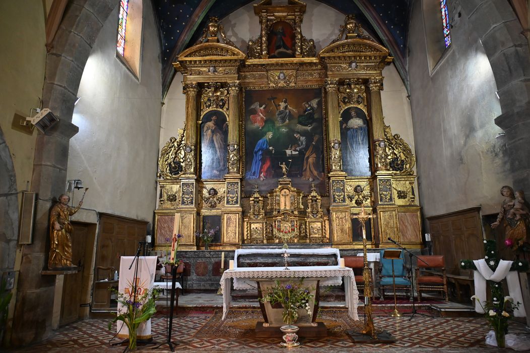 maître-autel, retable, tableaux : Sainte Vierge dictant à saint Lucas ses souvenirs (la), saint Louis, saint Joseph