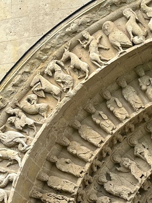 façade ouest, portail d’accès, détail