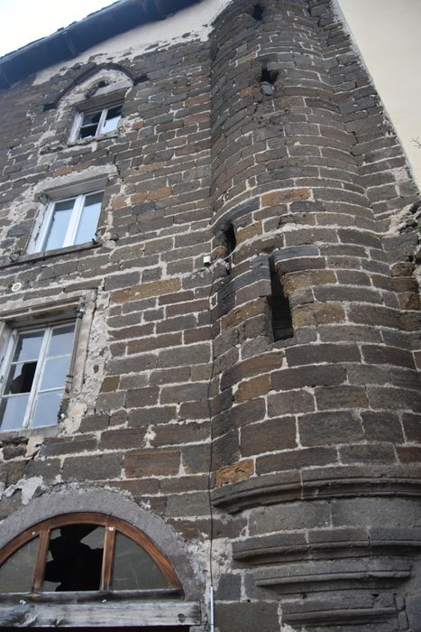 façade sud-ouest, vue partielle