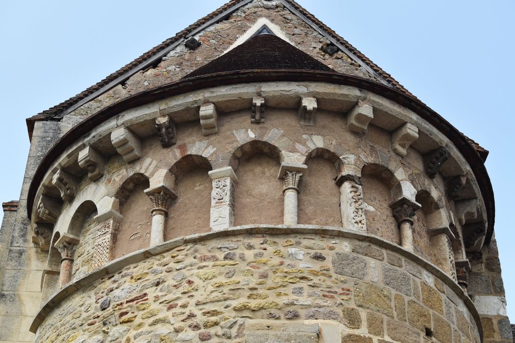 chevet, détail des arcatures
