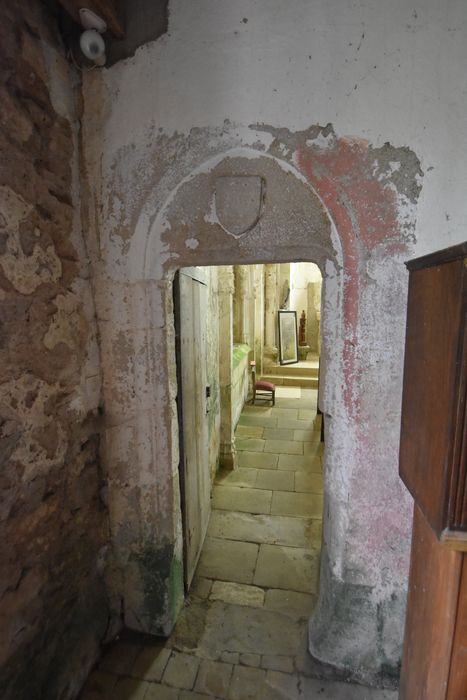 porte d’accès à la sacristie