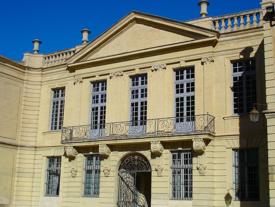 façade sur la cour d’honneur