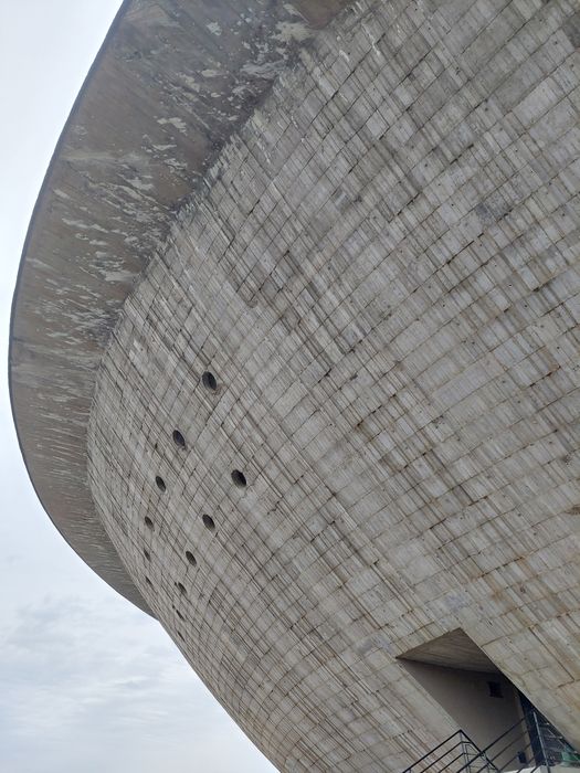vue partielle du bâtiment