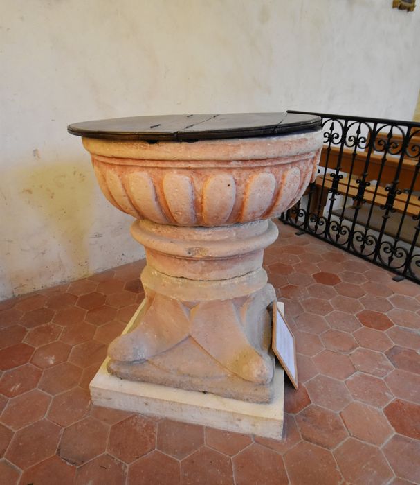 fonts baptismaux