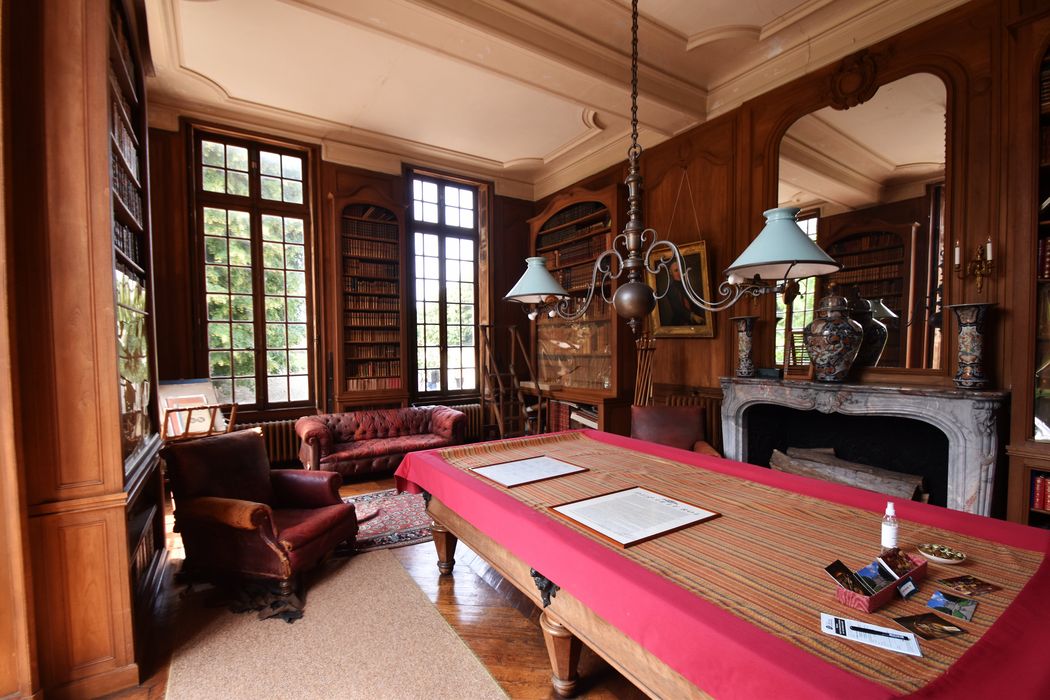 rez-de-chaussée, salle de billard