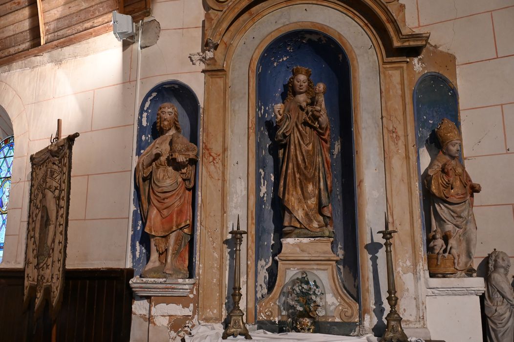 statues : Vierge à l’Enfant, saint Jean-Baptiste, saint Nicolas