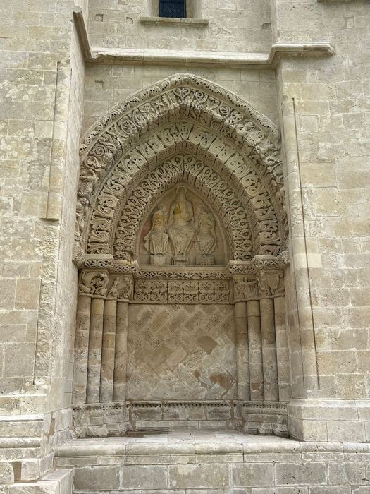façade ouest, portail factice sud