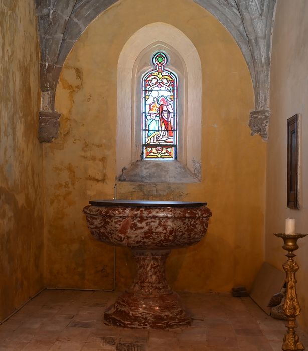 fonts baptismaux