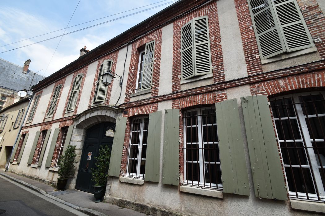 façade sur rue