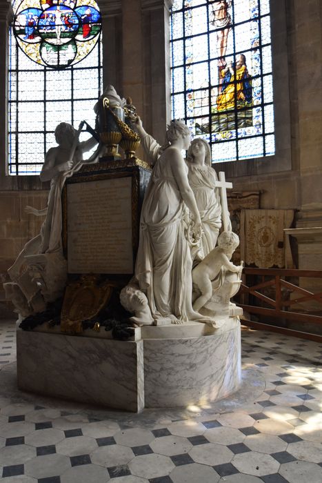 tombeau de Louis, dauphin de France, fils de Louis XV, et de sa femme, Marie-Josèphe de Saxe