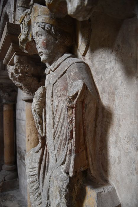statue : Saint Thomas Becket, vue partielle