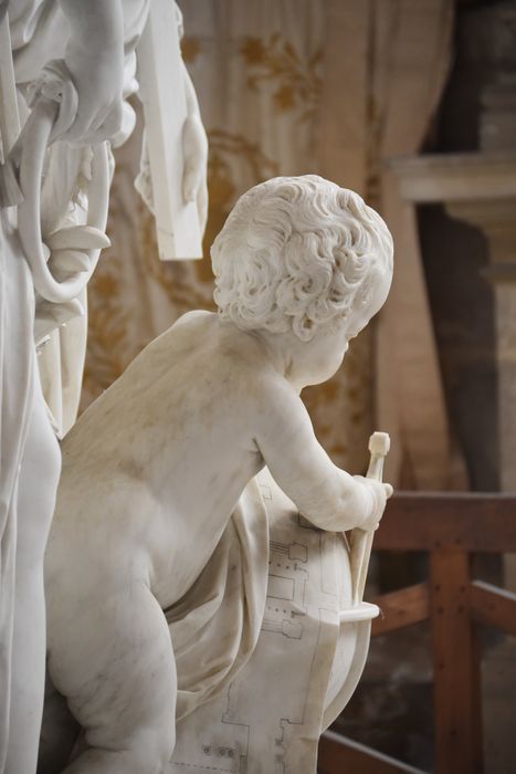 tombeau de Louis, dauphin de France, fils de Louis XV, et de sa femme, Marie-Josèphe de Saxe, détail