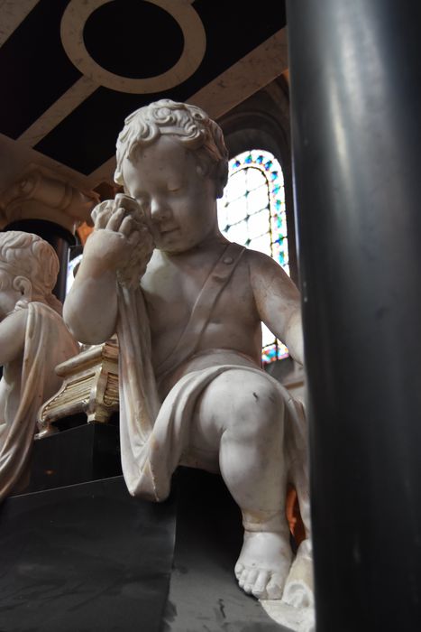 statuette : Ange pleureur n°1