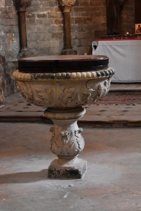 fonts baptismaux
