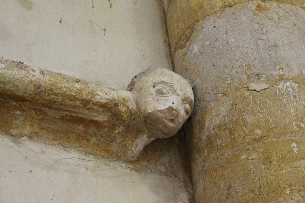 déambulatoire sud, détail décoratif
