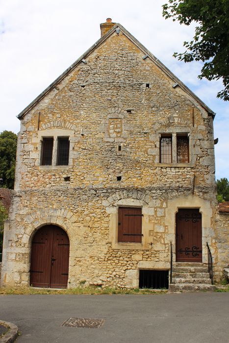 façade est sur rue