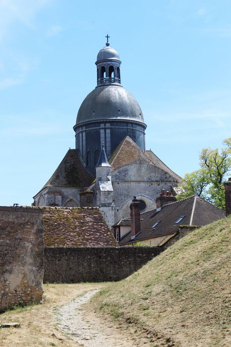 vue partielle de l’église depuis le Nord-Ouest