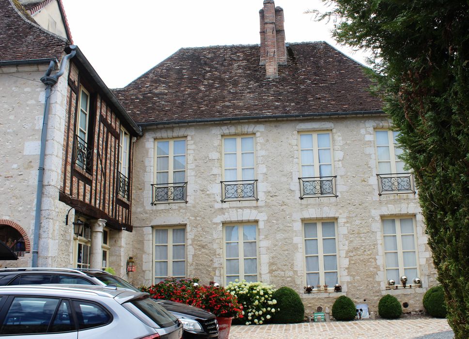 façade est sur cour