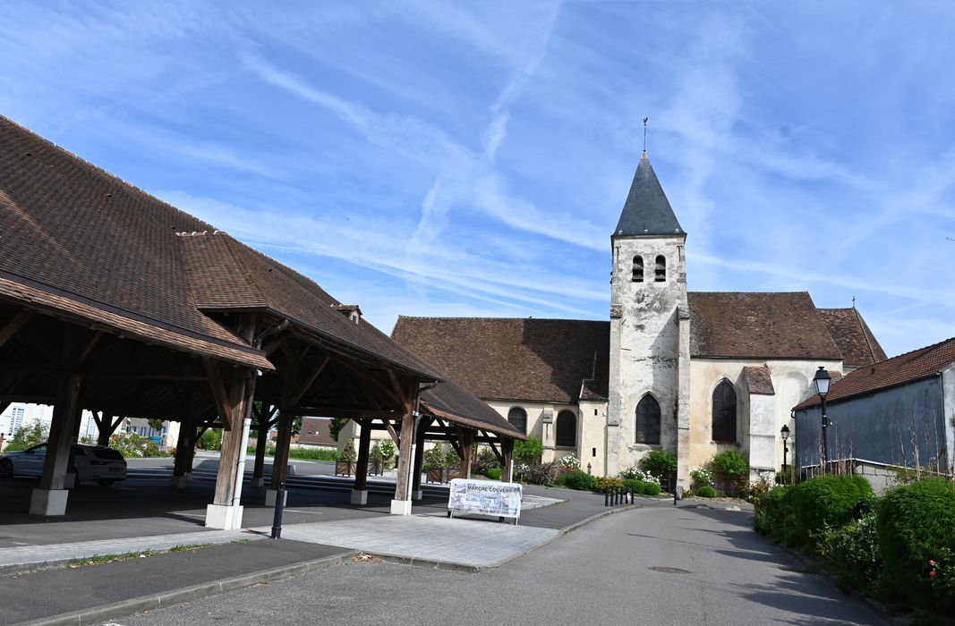 façade latérale sud, vue partielle