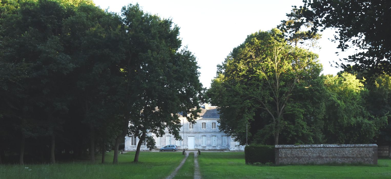 façade nord, vue partielle