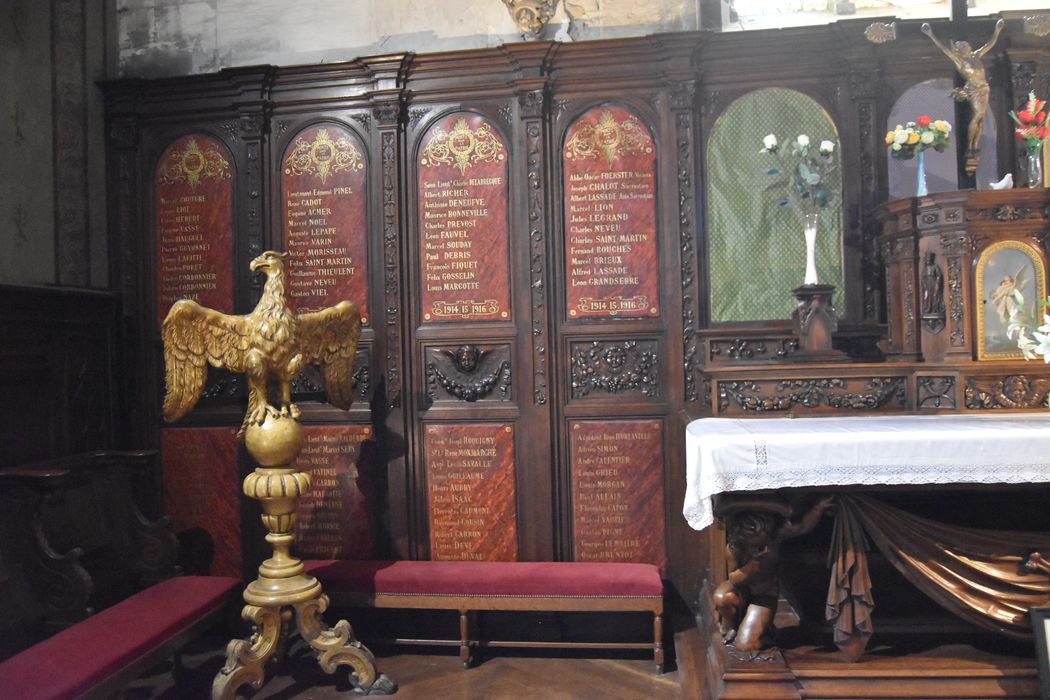lambris de revêtement de la chapelle des Trépassés, vue partielle