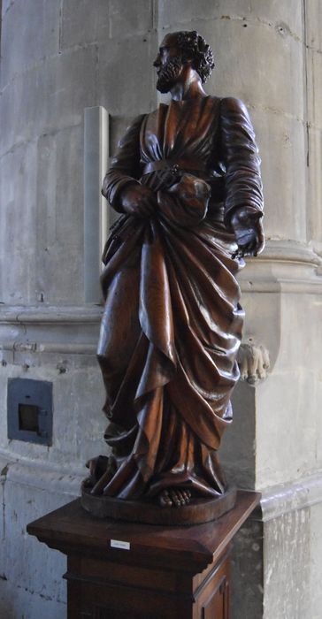 statue : Saint Pierre