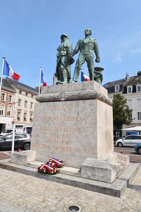vue générale depuis le Sud-Ouest