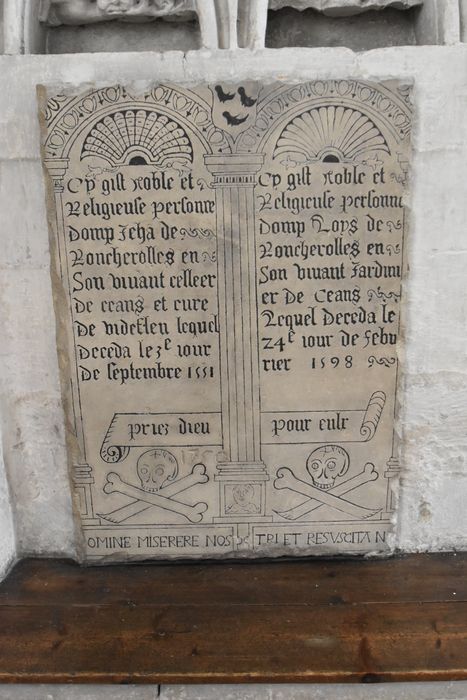 plaques funéraires de Jean et Louis de Loncherolles (?)