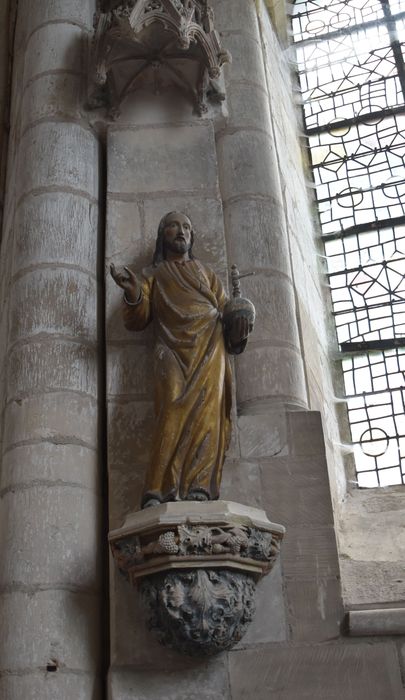 statue : Christ sauveur du monde