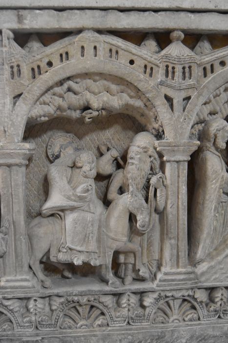 bas-reliefs : Scènes de la vie du Christ, détail : Fuite en Égypte