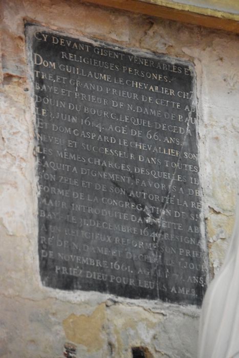 plaque commémorative de Dom Guillaume