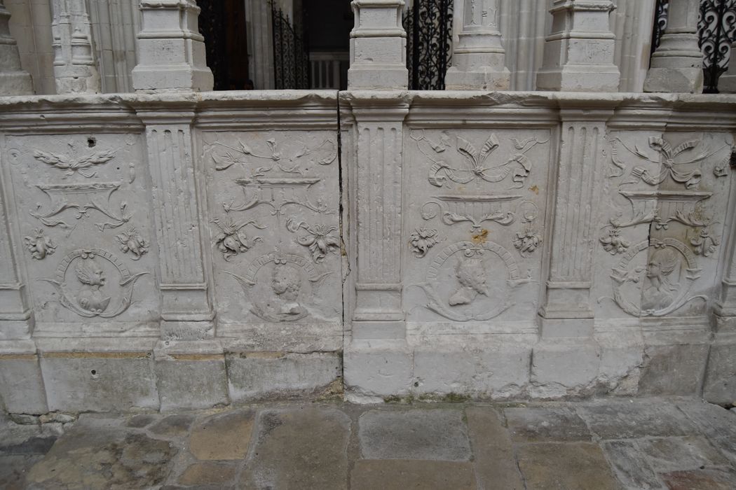 clôture de la chapelle Saint-Martin, détail