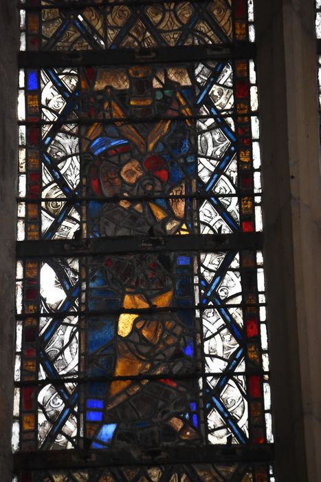 verrière nord de la chapelle de la Vierge : Apôtres, détail