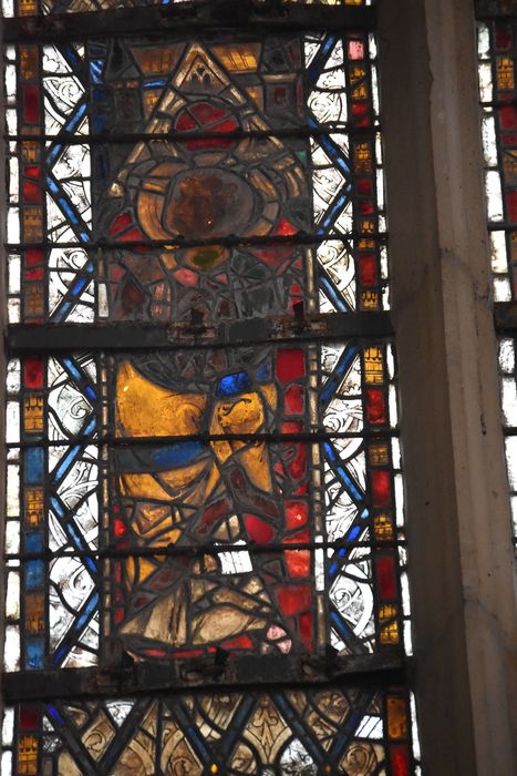 verrière nord de la chapelle de la Vierge : Apôtres, détail